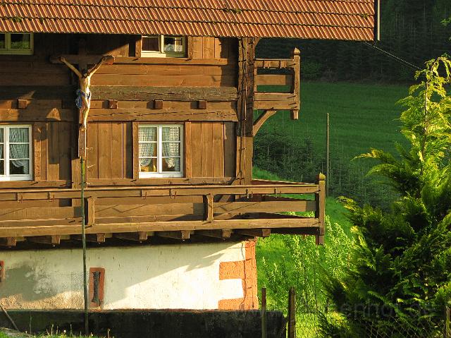 Hofkreuz im hinteren Muerrenbach.JPG